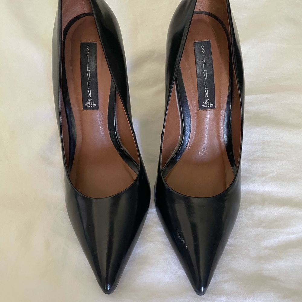 Steven by Steve Madden - Size 9
